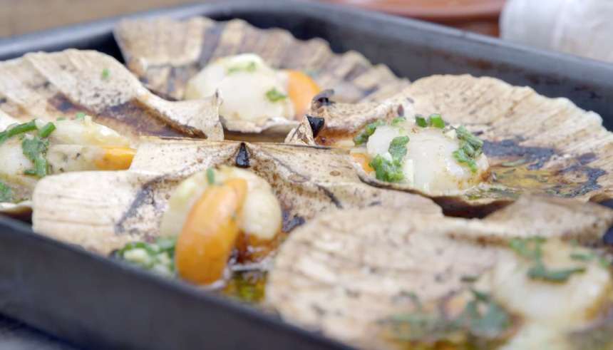 Scallops Cooked In Their Shell with Samphire Garlic Butter